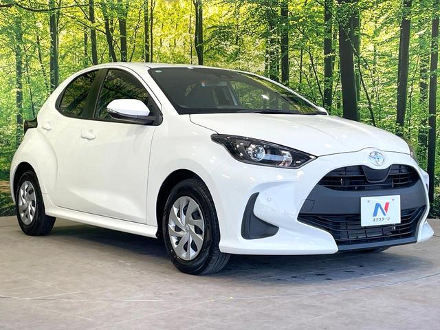 ヤリス X 8型ディスプレイオーディオ バックカメラ 衝突被害軽減 禁煙車 コーナーセンサー スマートキー ETC オートハイビーム 車線逸脱警報 オートライト Bluetooth(16枚目)