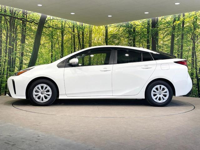 プリウス S SDナビ バックカメラ 衝突被害軽減システム 100V電源 レーダークルーズ 禁煙車 コーナーセンサー スマートキー LEDヘッド ビルトインETC 車線逸脱警報 オートライト オートエアコン(26枚目)