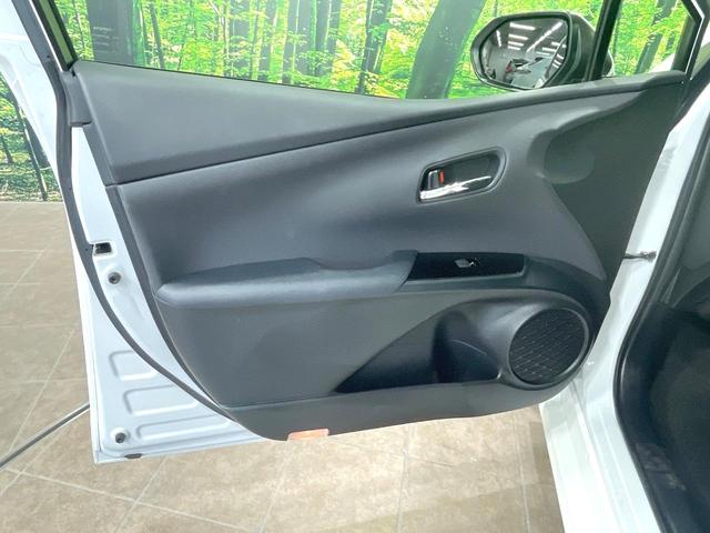 プリウス S SDナビ バックカメラ 衝突被害軽減システム 100V電源 レーダークルーズ 禁煙車 コーナーセンサー スマートキー LEDヘッド ビルトインETC 車線逸脱警報 オートライト オートエアコン(34枚目)