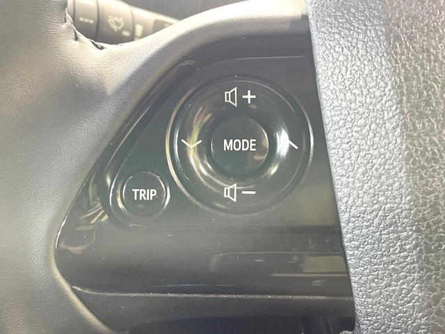 プリウス S SDナビ バックカメラ 衝突被害軽減システム 100V電源 レーダークルーズ 禁煙車 コーナーセンサー スマートキー LEDヘッド ビルトインETC 車線逸脱警報 オートライト オートエアコン(52枚目)