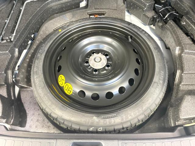 プリウス S SDナビ バックカメラ 衝突被害軽減システム 100V電源 レーダークルーズ 禁煙車 コーナーセンサー スマートキー LEDヘッド ビルトインETC 車線逸脱警報 オートライト オートエアコン(57枚目)