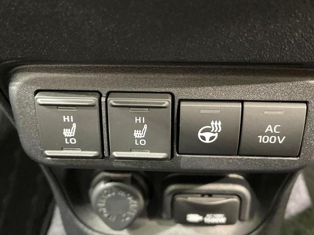 シエンタ ハイブリッドＺ　両側電動ドア　全周囲カメラ　メーカーナビ　衝突軽減　１００Ｖ電源　レーダークルーズ　禁煙車　スマートキー　コーナーセンサー　ブラインドスポットモニター　ＬＥＤヘッド　ＥＴＣ　オートハイビーム（35枚目）