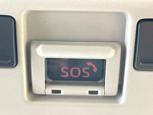 シエンタ ハイブリッドＺ　両側電動ドア　全周囲カメラ　メーカーナビ　衝突軽減　１００Ｖ電源　レーダークルーズ　禁煙車　スマートキー　コーナーセンサー　ブラインドスポットモニター　ＬＥＤヘッド　ＥＴＣ　オートハイビーム（40枚目）