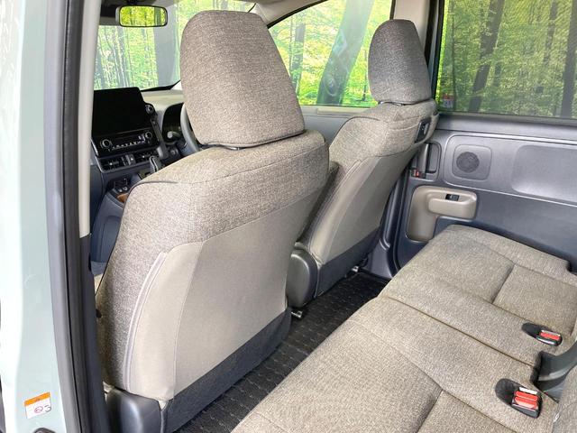 シエンタ ハイブリッドＺ　両側電動ドア　全周囲カメラ　メーカーナビ　衝突軽減　１００Ｖ電源　レーダークルーズ　禁煙車　スマートキー　コーナーセンサー　ブラインドスポットモニター　ＬＥＤヘッド　ＥＴＣ　オートハイビーム（48枚目）