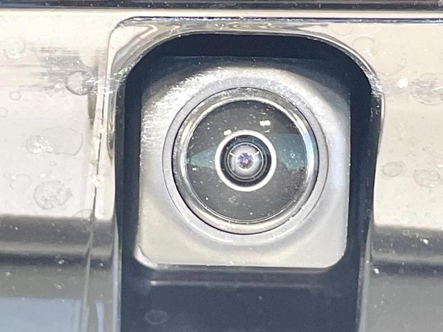 シエンタ ハイブリッドＺ　両側電動ドア　全周囲カメラ　メーカーナビ　衝突軽減　１００Ｖ電源　レーダークルーズ　禁煙車　スマートキー　コーナーセンサー　ブラインドスポットモニター　ＬＥＤヘッド　ＥＴＣ　オートハイビーム（51枚目）