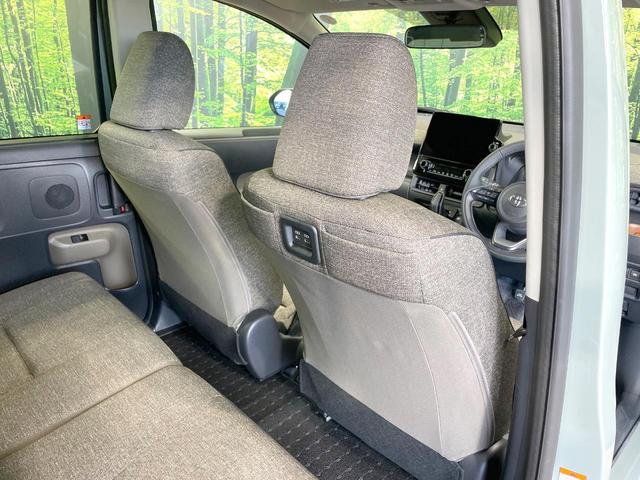 シエンタ ハイブリッドＺ　両側電動ドア　全周囲カメラ　メーカーナビ　衝突軽減　１００Ｖ電源　レーダークルーズ　禁煙車　スマートキー　コーナーセンサー　ブラインドスポットモニター　ＬＥＤヘッド　ＥＴＣ　オートハイビーム（57枚目）