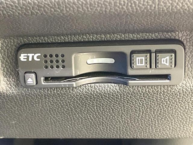 フリードハイブリッド ハイブリッド・ＥＸ　両側電動ドア　メーカーナビ　バックカメラ　衝突被害軽減システム　レーダークルーズ　禁煙車　ハーフレザーシート　ドラレコ　スマートキー　ＬＥＤヘッド　ビルトインＥＴＣ　車線逸脱警報　オートライト（27枚目）