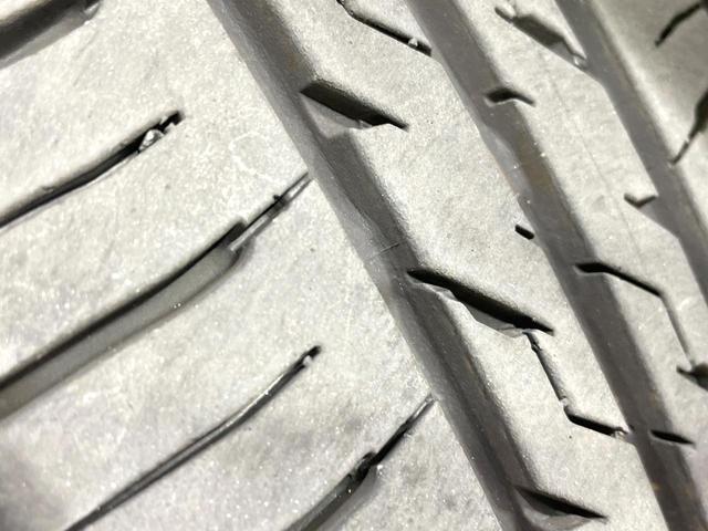 フィット １３Ｇ・Ｆ　純正ナビ　バックカメラ　禁煙車　スマートキー　ＬＥＤヘッド　ＥＴＣ　オートライト　オートエアコン　Ｂｌｕｅｔｏｏｔｈ　ＣＤ　ＤＶＤ再生　フルセグ　ＬＥＤフォグ　横滑防止装置　盗難防止装置（30枚目）