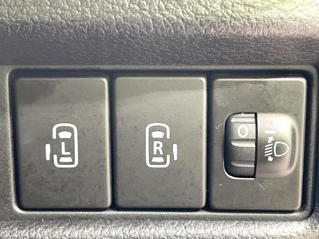 フレアワゴンタフスタイル ハイブリッドＸＳ　両側電動ドア　ＳＤナビ　バックカメラ　衝突被害軽減　禁煙車　シートヒーター　スマートキー　ＥＴＣ　車線逸脱警報　オートエアコン　Ｂｌｕｅｔｏｏｔｈ　ＣＤ／ＤＶＤ再生　フルセグ　アイドリングストップ（3枚目）