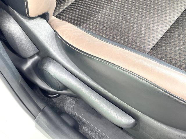 ノート ｅ－パワー　メダリスト　純正ナビ　全周囲カメラ　衝突被害軽減　レーダークルーズ　禁煙車　コーナーセンサー　スマートキー　ＬＥＤヘッド　ＥＴＣ　オートハイビーム　車線逸脱警報　オートライト　オートエアコン　純正１５インチアルミ（58枚目）