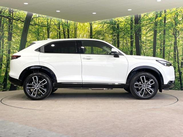 ヴェゼル e:HEV Z 登録済未使用車 純正9型ナビ 全周囲カメラ 衝突被害軽減 レーダークルーズ 電動リアゲート コーナーセンサー スマートキー LEDヘッド ETC2.0 オートハイビーム オートライト(27枚目)