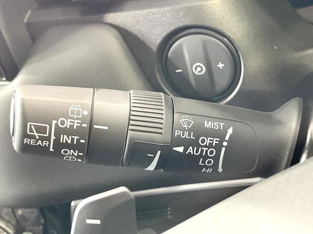 ヴェゼル e:HEV Z 登録済未使用車 純正9型ナビ 全周囲カメラ 衝突被害軽減 レーダークルーズ 電動リアゲート コーナーセンサー スマートキー LEDヘッド ETC2.0 オートハイビーム オートライト(40枚目)