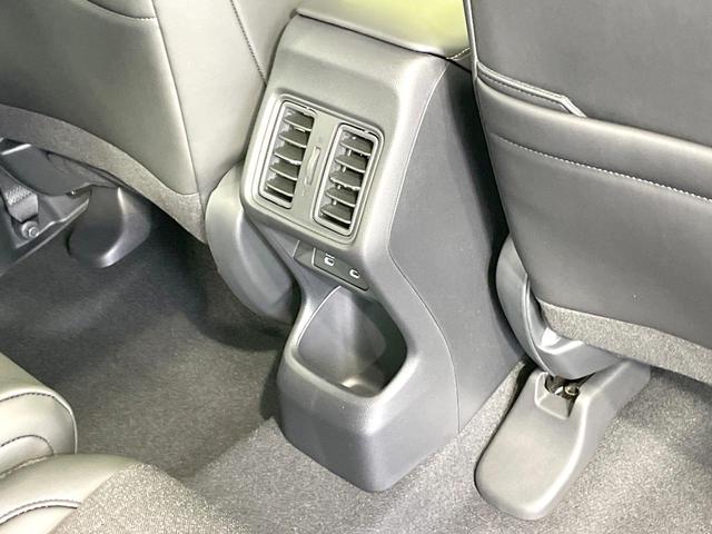 ヴェゼル e:HEV Z 登録済未使用車 純正9型ナビ 全周囲カメラ 衝突被害軽減 レーダークルーズ 電動リアゲート コーナーセンサー スマートキー LEDヘッド ETC2.0 オートハイビーム オートライト(49枚目)