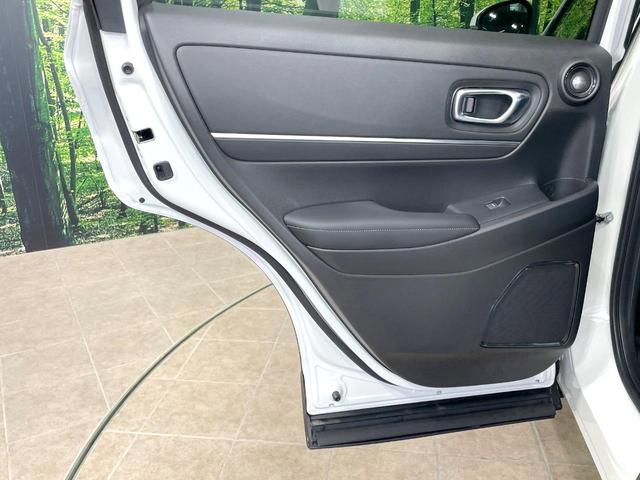 ヴェゼル e:HEV Z 登録済未使用車 純正9型ナビ 全周囲カメラ 衝突被害軽減 レーダークルーズ 電動リアゲート コーナーセンサー スマートキー LEDヘッド ETC2.0 オートハイビーム オートライト(57枚目)