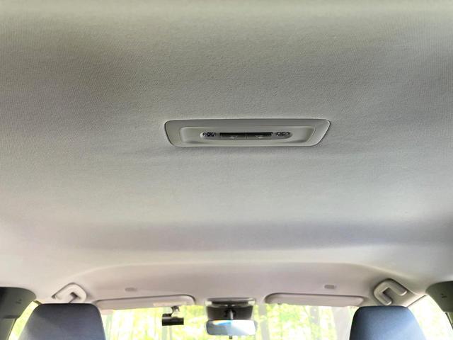 プリウス X バックカメラ 衝突被害軽減システム レーダークルーズ 禁煙車 ドラレコ コーナーセンサー スマートキー LEDヘッド ビルトインETC オートハイビーム 車線逸脱警報 オートライト オートエアコン(47枚目)