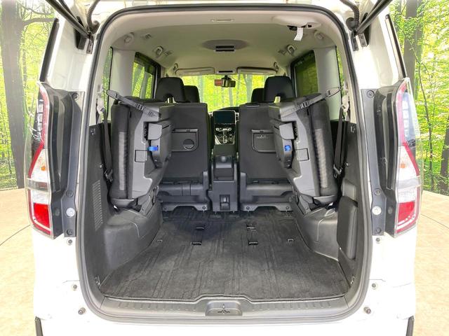 セレナ ハイウェイスターV 純正9インチナビ 両側電動ドア プロパイロット インテリジェントエマージェンシーブレーキ 全周囲カメラ ETC 禁煙車 デジタルインナーミラー ブラインドスポットモニター Bluetooth フルセグ(11枚目)