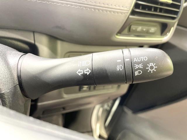 セレナ ハイウェイスターV 純正9インチナビ 両側電動ドア プロパイロット インテリジェントエマージェンシーブレーキ 全周囲カメラ ETC 禁煙車 デジタルインナーミラー ブラインドスポットモニター Bluetooth フルセグ(30枚目)