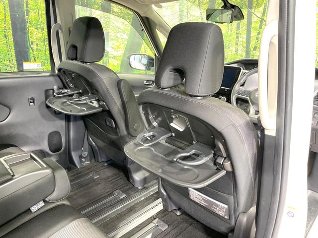 セレナ ハイウェイスターV 純正9インチナビ 両側電動ドア プロパイロット インテリジェントエマージェンシーブレーキ 全周囲カメラ ETC 禁煙車 デジタルインナーミラー ブラインドスポットモニター Bluetooth フルセグ(41枚目)