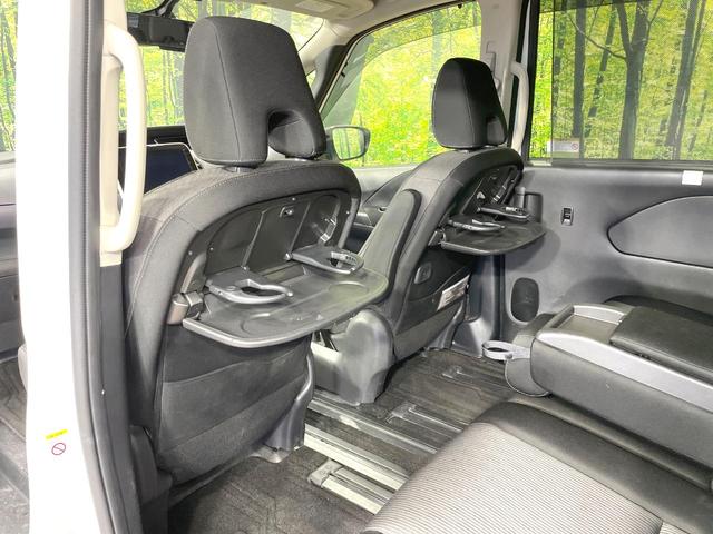 セレナ ハイウェイスターV 純正9インチナビ 両側電動ドア プロパイロット インテリジェントエマージェンシーブレーキ 全周囲カメラ ETC 禁煙車 デジタルインナーミラー ブラインドスポットモニター Bluetooth フルセグ(42枚目)