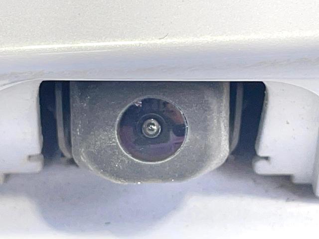 プリウス S 禁煙車 ナビ バックカメラ Bluetooth再生 寒冷地仕様 15インチアルミ ETC フォグライト スマートキー プライバシーガラス 盗難防止装置 オートエアコン(45枚目)