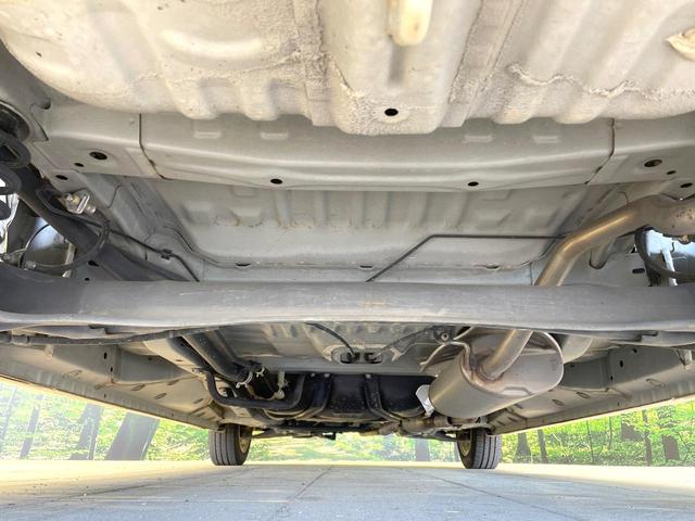 N-BOXカスタム G・Lパッケージ 禁煙車 純正ナビ 電動スライドドア バックカメラ スマートキー HIDヘッド ビルトインETC オートエアコン 純正14インチアルミ Bluetooth CD DVD再生 フルセグ(19枚目)