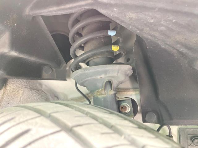 N-BOXカスタム G・Lパッケージ 禁煙車 純正ナビ 電動スライドドア バックカメラ スマートキー HIDヘッド ビルトインETC オートエアコン 純正14インチアルミ Bluetooth CD DVD再生 フルセグ(20枚目)