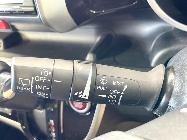 N-BOXカスタム G・Lパッケージ 禁煙車 純正ナビ 電動スライドドア バックカメラ スマートキー HIDヘッド ビルトインETC オートエアコン 純正14インチアルミ Bluetooth CD DVD再生 フルセグ(25枚目)