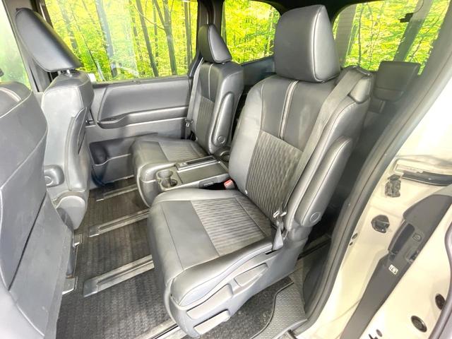 ノア ハイブリッドS-Z 禁煙車 トヨタセーフティーセンス 純正10.5型ナビ フリップダウンモニター 快適利便パッケージ 両側電動スライドドア デジタルインナーミラー ブラインドスポットモニター シートヒーター(50枚目)