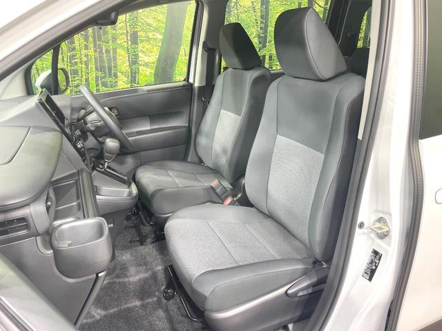 シエンタ ハイブリッドX 登録済未使用車 トヨタセーフティーセンス 電動スライドドア レーダークルーズ LEDヘッド オートハイビーム スマートキー オートエアコン クリアランスソナー 7人乗(40枚目)