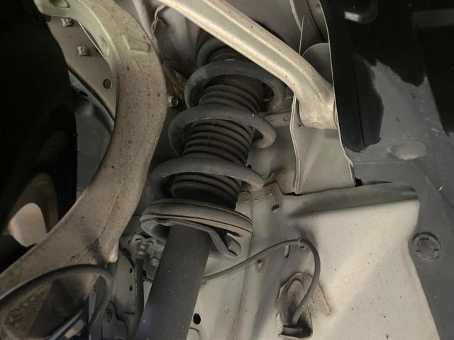 スカイライン 350GT ハイブリッド タイプP 衝突軽減 純正8型ナビ 全周囲カメラ シートヒーター 禁煙車 レーダークルーズ オートマチックハイビーム LEDヘッド 純正17インチアルミ LEDフォグ デュアルエアコン ETC(20枚目)