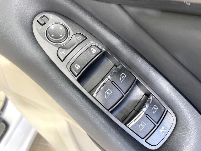 スカイライン 350GT ハイブリッド タイプP 衝突軽減 純正8型ナビ 全周囲カメラ シートヒーター 禁煙車 レーダークルーズ オートマチックハイビーム LEDヘッド 純正17インチアルミ LEDフォグ デュアルエアコン ETC(40枚目)