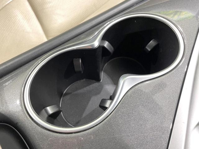 スカイライン 350GT ハイブリッド タイプP 衝突軽減 純正8型ナビ 全周囲カメラ シートヒーター 禁煙車 レーダークルーズ オートマチックハイビーム LEDヘッド 純正17インチアルミ LEDフォグ デュアルエアコン ETC(71枚目)