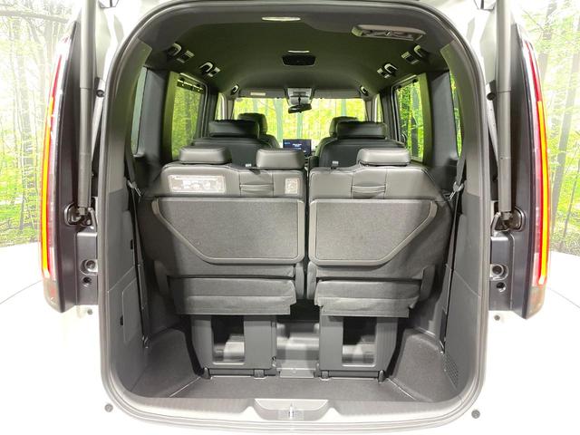 ステップワゴン e:HEVスパーダ 登録済未使用車 純正11.4型ナビ 両側電動ドア バックカメラ 衝突被害軽減 電動リアゲート レーダークルーズ シートヒーター コーナーセンサー LEDヘッド オートハイビーム 純正16インチアルミ(11枚目)