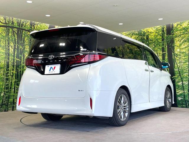 アルファードハイブリッド Z 左右独立ムーンルーフ ユニバーサルステップ 純正14ナビ 後席モニター デジタルインナーミラー 全周囲カメラ 禁煙車 電動リアゲート シートベンチレーション ステアリングヒーター 電動シェード(27枚目)