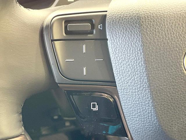 アルファードハイブリッド Z 左右独立ムーンルーフ ユニバーサルステップ 純正14ナビ 後席モニター デジタルインナーミラー 全周囲カメラ 禁煙車 電動リアゲート シートベンチレーション ステアリングヒーター 電動シェード(44枚目)