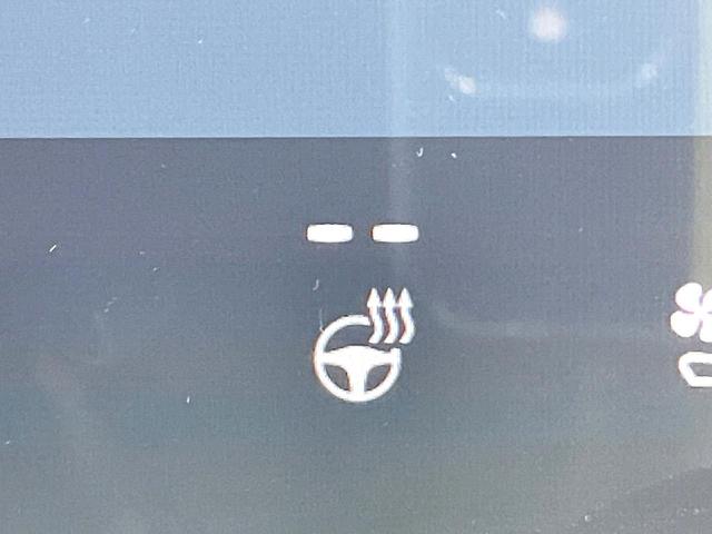 アルファードハイブリッド Z 左右独立ムーンルーフ ユニバーサルステップ 純正14ナビ 後席モニター デジタルインナーミラー 全周囲カメラ 禁煙車 電動リアゲート シートベンチレーション ステアリングヒーター 電動シェード(46枚目)