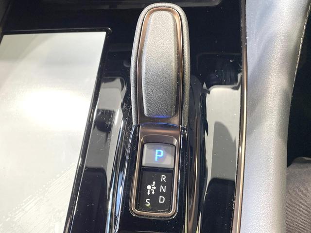 アルファードハイブリッド Z 左右独立ムーンルーフ ユニバーサルステップ 純正14ナビ 後席モニター デジタルインナーミラー 全周囲カメラ 禁煙車 電動リアゲート シートベンチレーション ステアリングヒーター 電動シェード(69枚目)