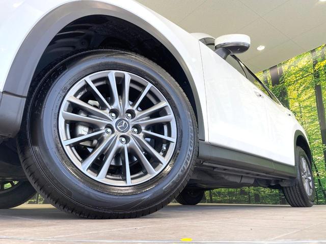 【純正１７インチアルミホイール】外観にマッチした純正アルミホイールを装着しております。各種社外アルミホイールや、スタッドレスタイヤも取扱いしております。是非ご相談ください♪