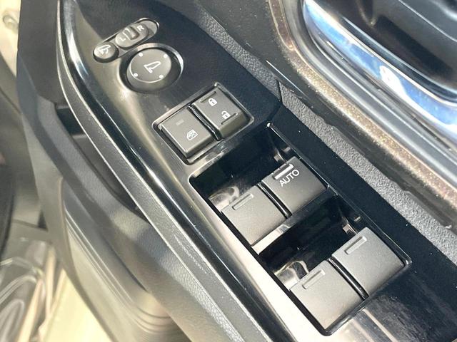 N-BOXカスタム G・EXホンダセンシング 禁煙車 ホンダセンシング 純正8型ナビ 両側電動ドア バックカメラ アダプティブクルーズ シートヒーター Bluetooth クリアランスソナー シーケンシャルターンランプ LEDヘッド(25枚目)