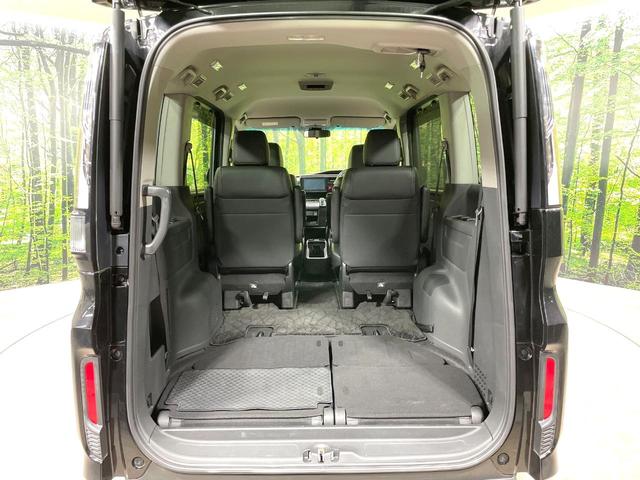 ステップワゴンスパーダ スパーダハイブリッド　Ｇ・ＥＸ　ホンダセンシング　純正９型ナビ　全周囲カメラ　両側電動ドア　衝突被害軽減　禁煙車　レーダークルーズ　スマートキー　ＬＥＤヘッド　ＥＴＣ　純正１６インチアルミ　オートハイビーム　車線逸脱警報（11枚目）