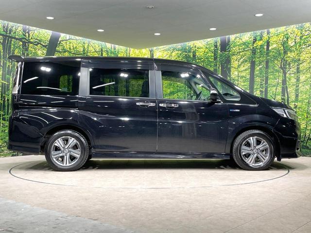ステップワゴンスパーダ スパーダハイブリッド　Ｇ・ＥＸ　ホンダセンシング　純正９型ナビ　全周囲カメラ　両側電動ドア　衝突被害軽減　禁煙車　レーダークルーズ　スマートキー　ＬＥＤヘッド　ＥＴＣ　純正１６インチアルミ　オートハイビーム　車線逸脱警報（28枚目）