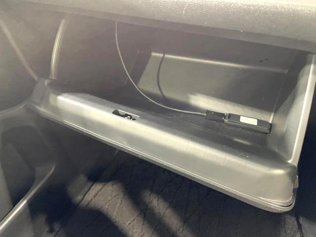 ステップワゴンスパーダ スパーダハイブリッド　Ｇ・ＥＸ　ホンダセンシング　純正９型ナビ　全周囲カメラ　両側電動ドア　衝突被害軽減　禁煙車　レーダークルーズ　スマートキー　ＬＥＤヘッド　ＥＴＣ　純正１６インチアルミ　オートハイビーム　車線逸脱警報（66枚目）