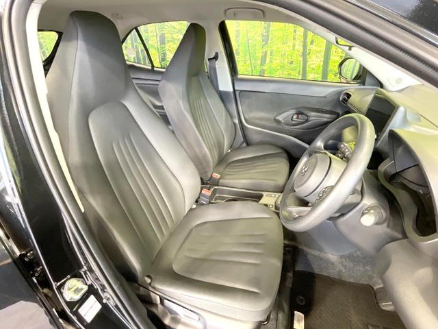 ヤリスクロス Ｘ　純正８型ナビ　衝突軽減　禁煙車　バックカメラ　レーダークルーズ　コーナーセンサー　スマートキー　ＥＴＣ　オートハイビーム　Ｂｌｕｅｔｏｏｔｈ　車線逸脱警報　オートライト　フルセグ　盗難防止装置（8枚目）