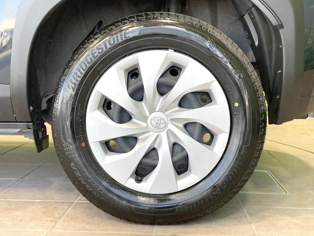 ヤリスクロス Ｘ　純正８型ナビ　衝突軽減　禁煙車　バックカメラ　レーダークルーズ　コーナーセンサー　スマートキー　ＥＴＣ　オートハイビーム　Ｂｌｕｅｔｏｏｔｈ　車線逸脱警報　オートライト　フルセグ　盗難防止装置（29枚目）