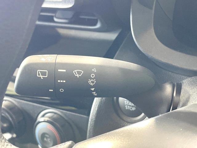 ヤリスクロス Ｘ　純正８型ナビ　衝突軽減　禁煙車　バックカメラ　レーダークルーズ　コーナーセンサー　スマートキー　ＥＴＣ　オートハイビーム　Ｂｌｕｅｔｏｏｔｈ　車線逸脱警報　オートライト　フルセグ　盗難防止装置（38枚目）