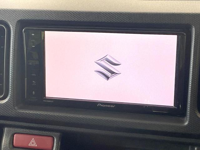 アルトワークス ベースグレード　バックカメラ　衝突被害軽減　禁煙車　コーナーセンサー　スマートキー　ＨＩＤヘッド　ＥＴＣ　純正１５インチアルミ　オートハイビーム　車線逸脱警報　オートライト　オートエアコン　アイドリングストップ（4枚目）