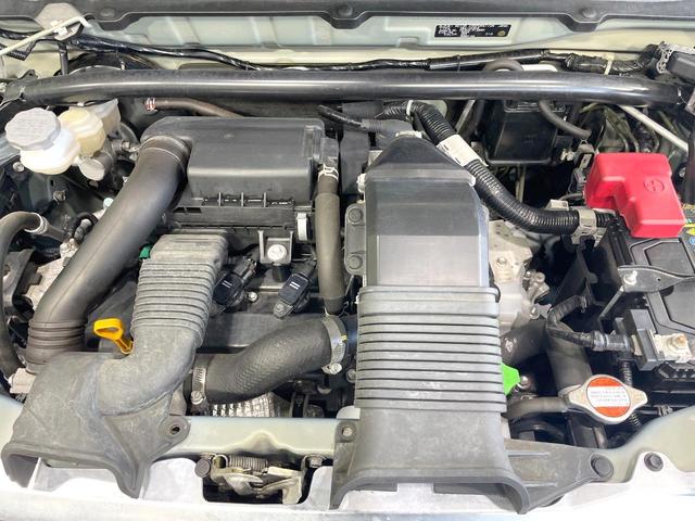 アルトワークス ベースグレード　バックカメラ　衝突被害軽減　禁煙車　コーナーセンサー　スマートキー　ＨＩＤヘッド　ＥＴＣ　純正１５インチアルミ　オートハイビーム　車線逸脱警報　オートライト　オートエアコン　アイドリングストップ（18枚目）