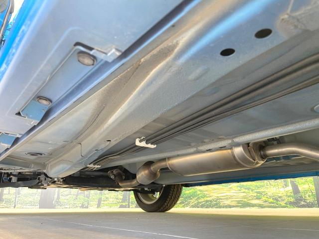 アルトワークス ベースグレード　バックカメラ　衝突被害軽減　禁煙車　コーナーセンサー　スマートキー　ＨＩＤヘッド　ＥＴＣ　純正１５インチアルミ　オートハイビーム　車線逸脱警報　オートライト　オートエアコン　アイドリングストップ（23枚目）