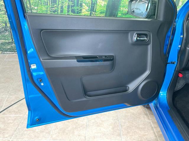 アルトワークス ベースグレード　バックカメラ　衝突被害軽減　禁煙車　コーナーセンサー　スマートキー　ＨＩＤヘッド　ＥＴＣ　純正１５インチアルミ　オートハイビーム　車線逸脱警報　オートライト　オートエアコン　アイドリングストップ（52枚目）