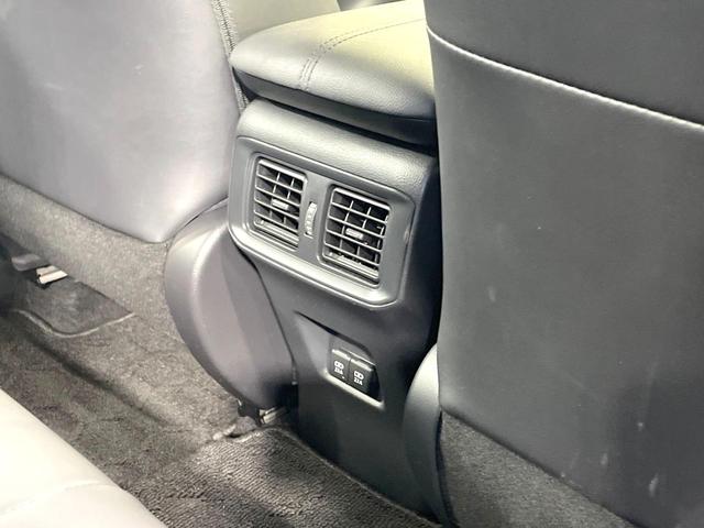 ＲＡＶ４ アドベンチャー　４ＷＤ　ＪＡＯＳエアロ　純正９型ナビ　バックカメラ　衝突被害軽減　ブラインドスポットモニター　禁煙車　電動リアゲート　シートベンチレーション　純正１９インチアルミ　パワーシート　ダウンヒルアシスト（53枚目）